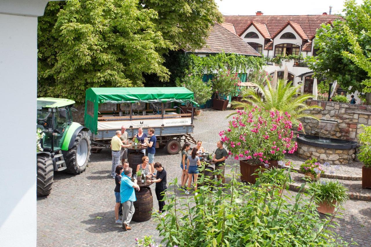 Landhotel Battenheimer Hof Bodenheim Eksteriør billede